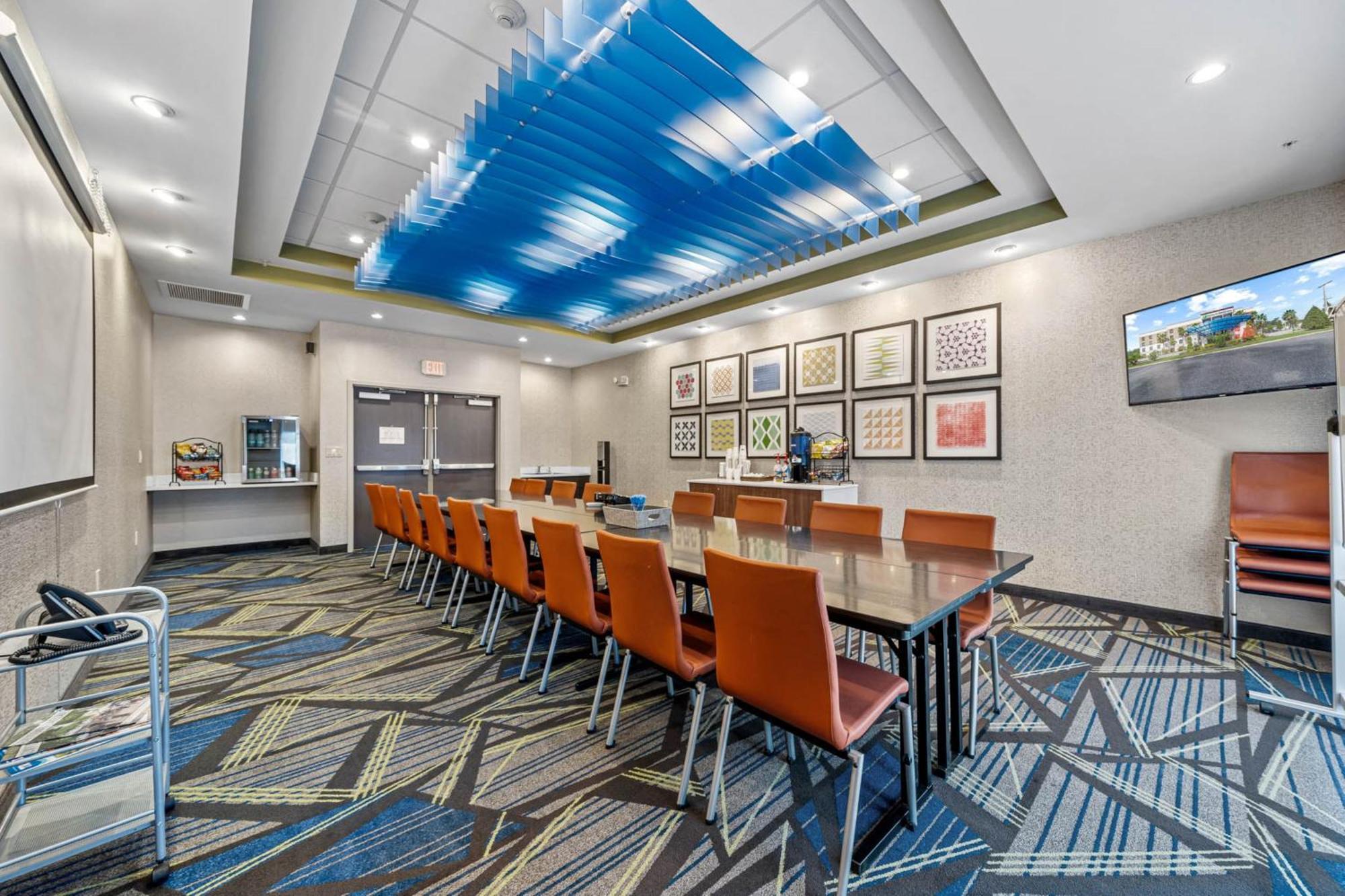 Holiday Inn Express & Suites Lakeland South, An Ihg Hotel Bagian luar foto