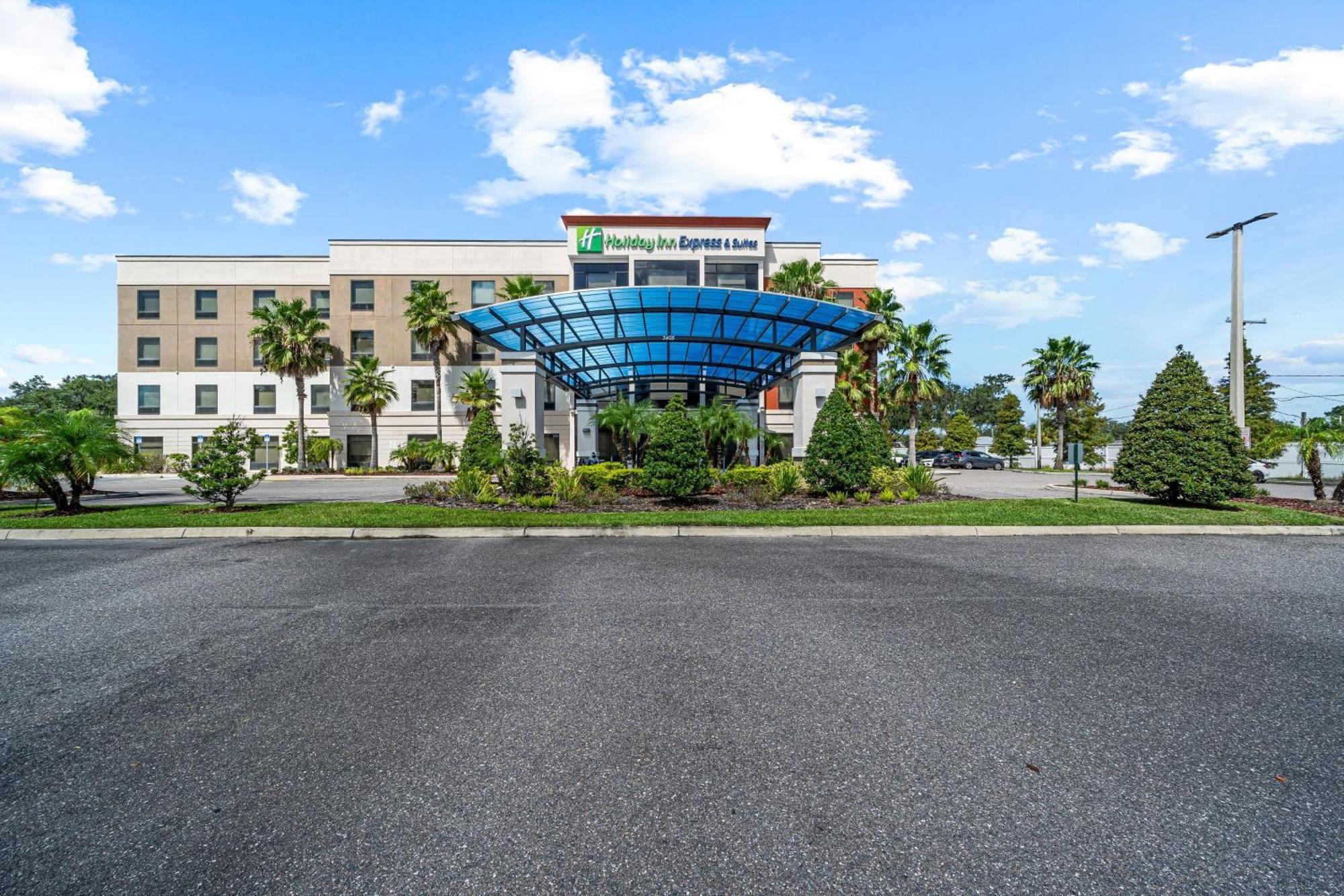 Holiday Inn Express & Suites Lakeland South, An Ihg Hotel Bagian luar foto